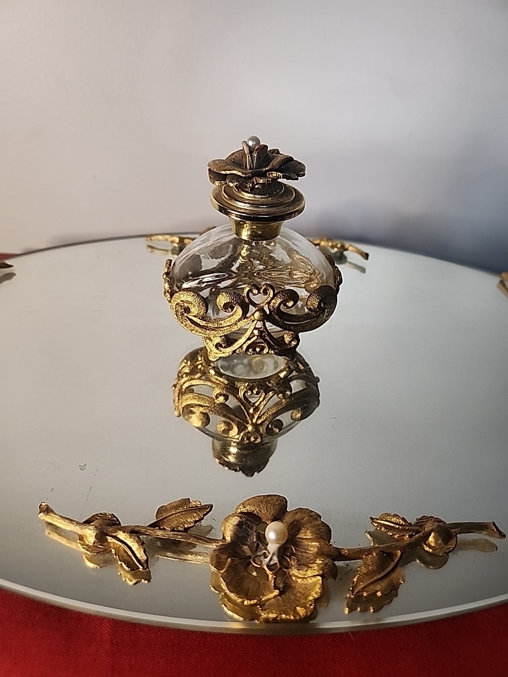 Gold Accent Oval Vanity Tray with Floral Embellishments - Picture 2 of 16